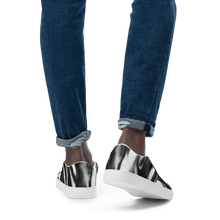 Men’s slip-on canvas shoes
