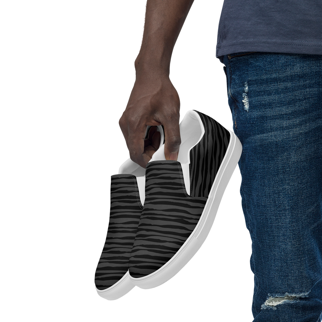 Men’s slip-on canvas shoes